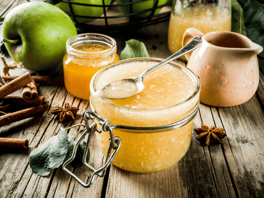 Selbstgemachter Apfel-Zimt Brotaufstrich - Ein Stück Herbst in jedem Bissen