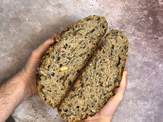 Rezept Kürbiskern Sauerteigbrot mit 26 Stunden Teigführung