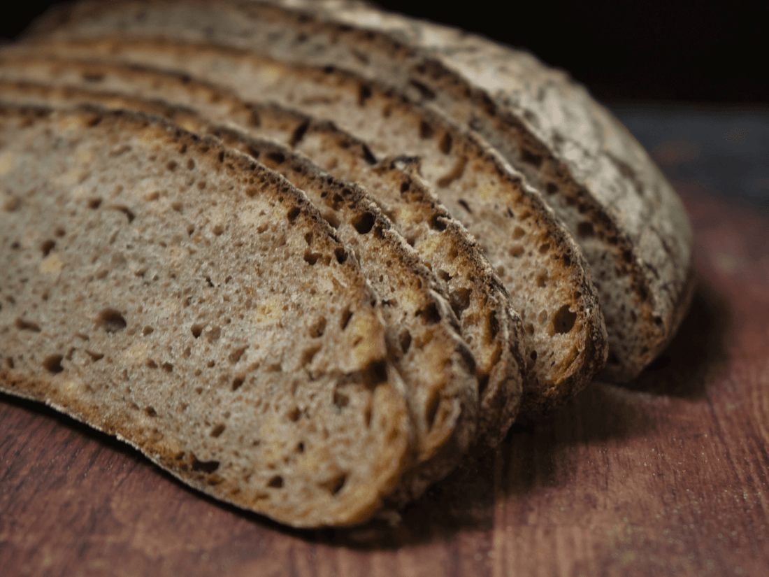 Vollkornbauernbrot mit Sauerteig