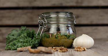Grünkohl-Pesto mit Walnuss und Feige