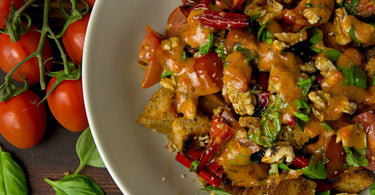 Panzanella mit Kräutercroutons