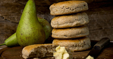 Mandel-Birnen-Scones