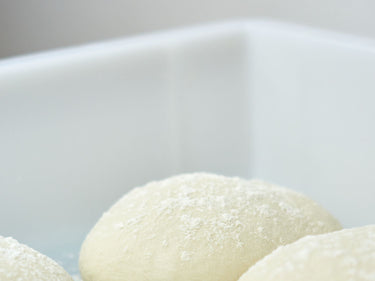 Teigwanne mit Deckel