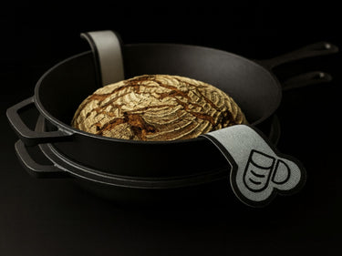 Brotbacktopf aus Gusseisen